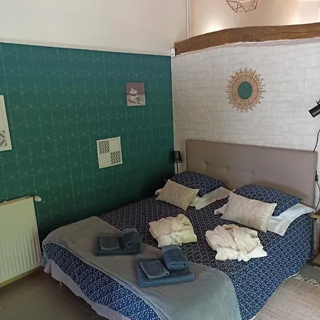 La Cordonnerie De Places Daire *